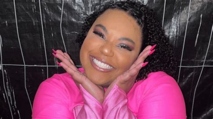 Arianna Davis (Lizzo’s Backup Dancer) Wiki, Age, Boyfriend, Parents, Weight, Height & More