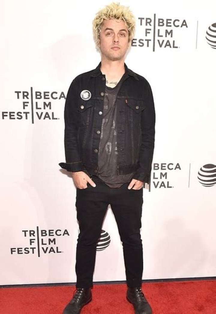 Billie Joe Armstrong Height Weight Body Measurements Facts Family