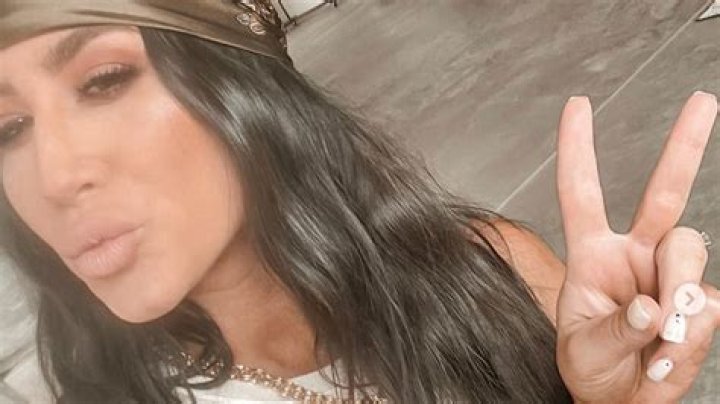 Chelsea Houska in Bathing Suit Enjoys "Day 1" — Celebwell