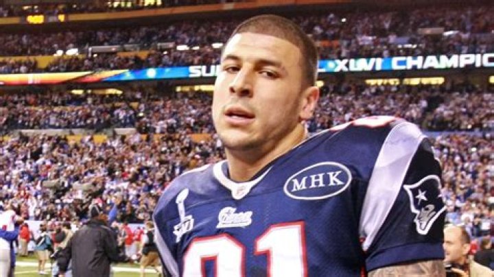 
How Much Money Does Aaron Hernandez Make? Latest Income Salary

