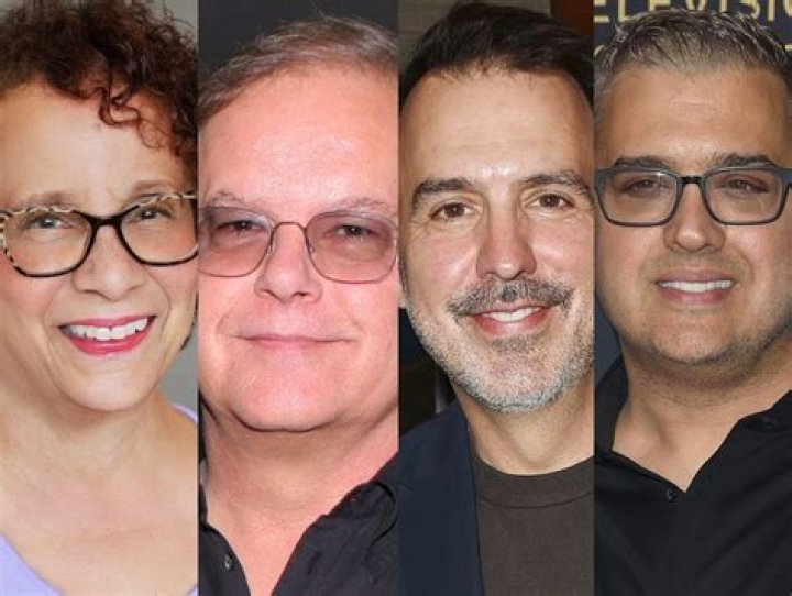 
How Much Money Does Robert Guza Jr Make? Latest Income Salary
