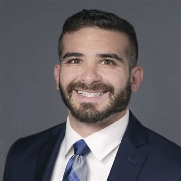 Joe Albanese: Wiki Age, Girlfriend, Mother, Sister, Net worth & Height