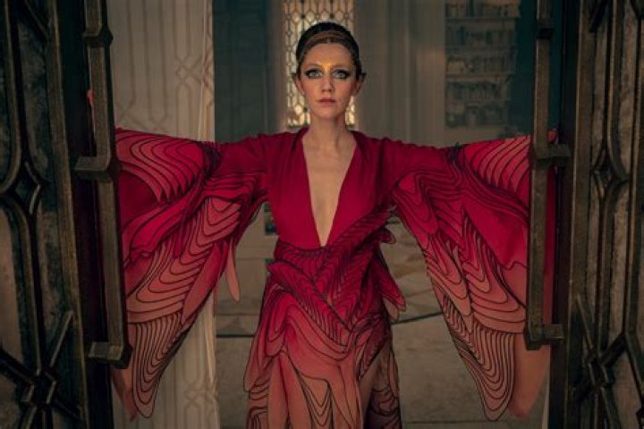 Mirren Mack Wiki, Boyfriend, Age, Birthday, Family, Height, Instagram & Education