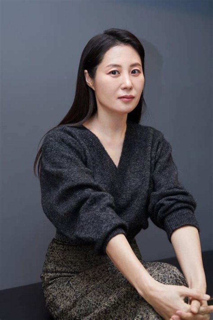 Moon So-ri Wiki, Age, Husband, Kids, Height & Net Worth