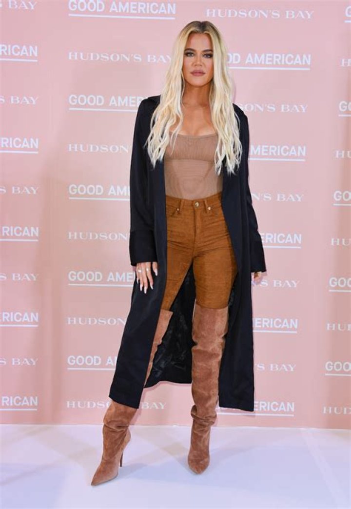 Khloé Kardashian in Bathing Suit is "Super Cute" — Celebwell