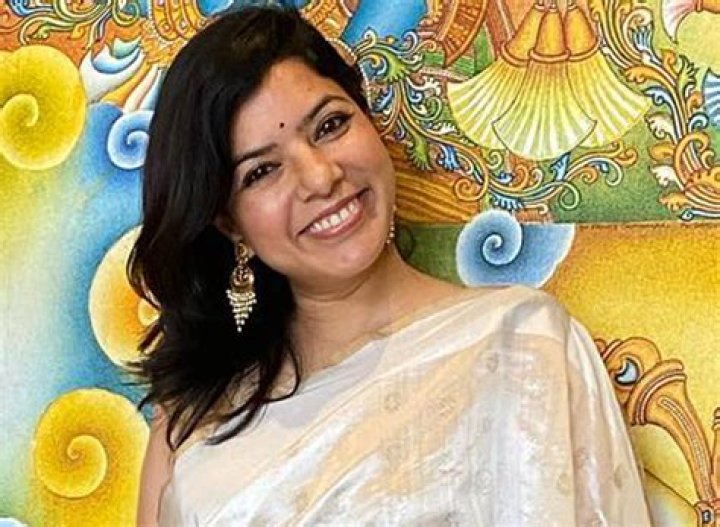 Rajshri Deshpande in Bathing Suit is "Living an Adventurous Life" — Celebwell