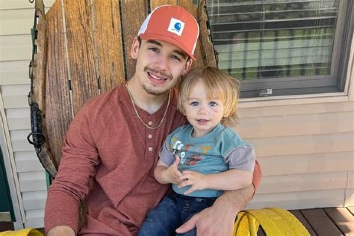 Noah Thompson Wiki, Age, Girlfriend, Wife, Parents & More