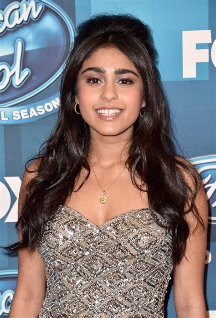 Sonika Vaid Wiki, Age, Net Worth, Boyfriend, Height, Parents & Biography