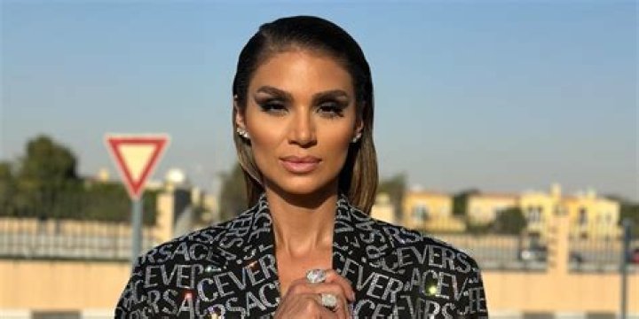 Zeina Khoury Wiki, Age, Net Worth, Husband, Kids, Nationality, Height & Biography